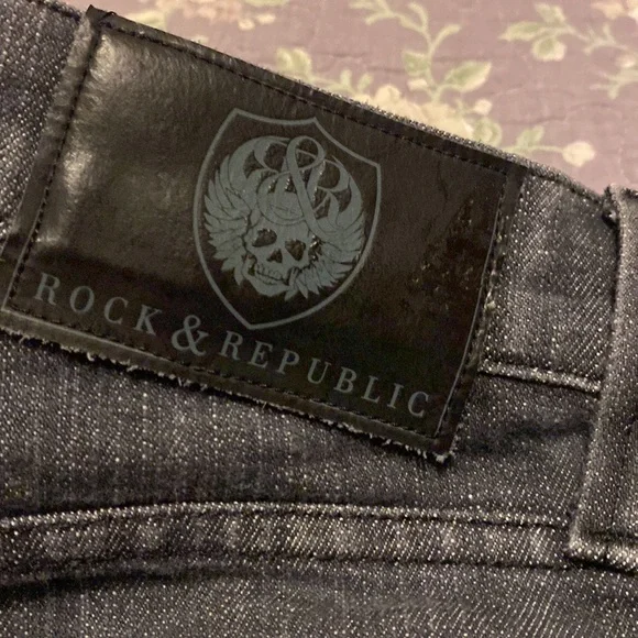 Rock & Republic Women’s Dark Wash High Rise Denim Jeans - Picture 5 of 15